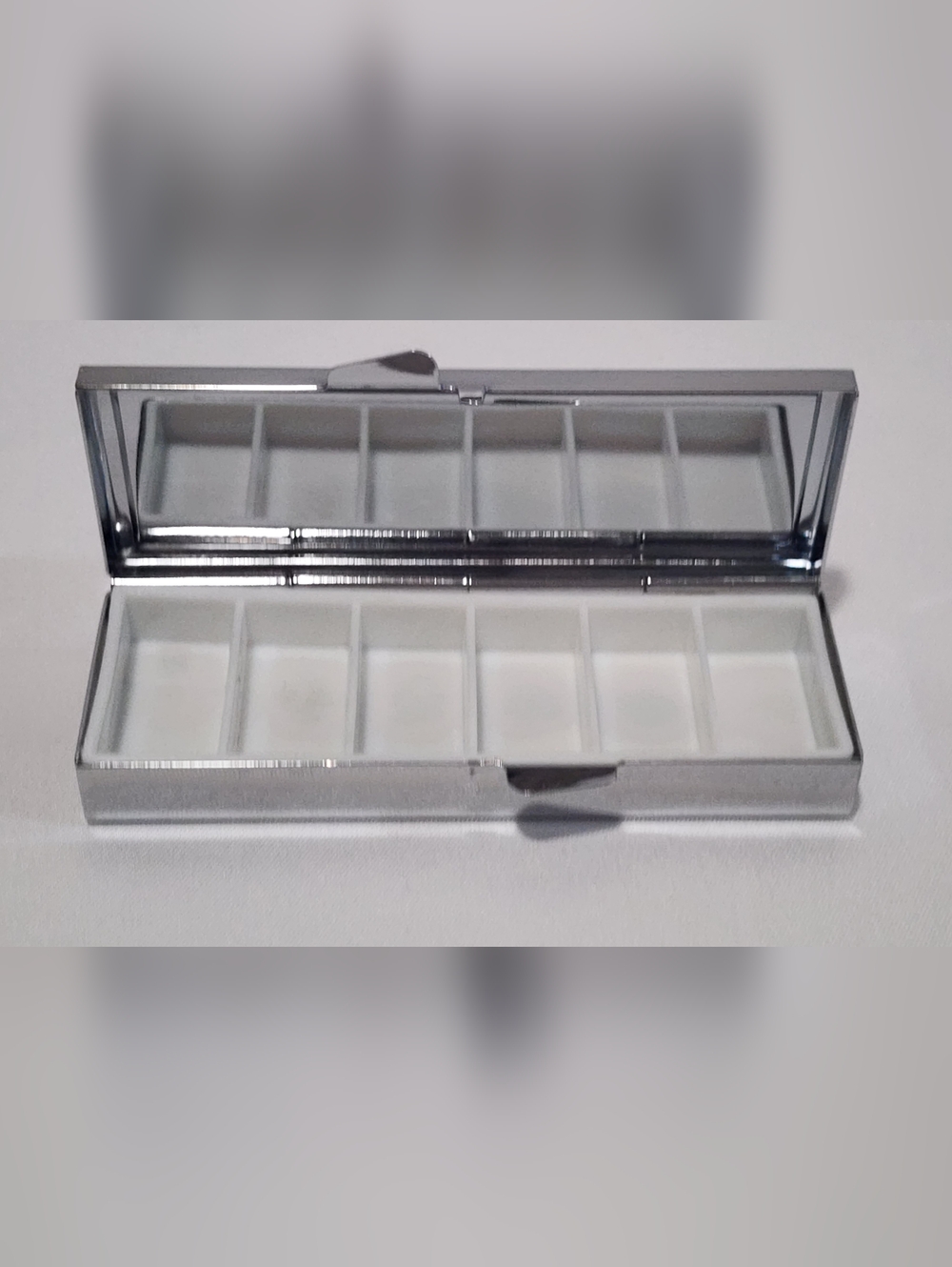 GG Monogram Canvas Silver pill box Case Mirror - Picture 2 of 3